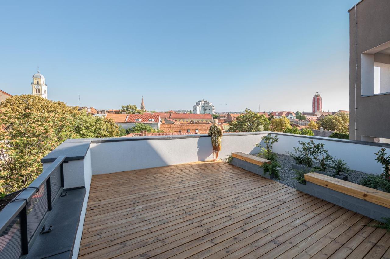 Calvin Aparthotel Oradea Eksteriør bilde