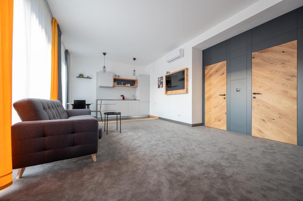 Calvin Aparthotel Oradea Rom bilde